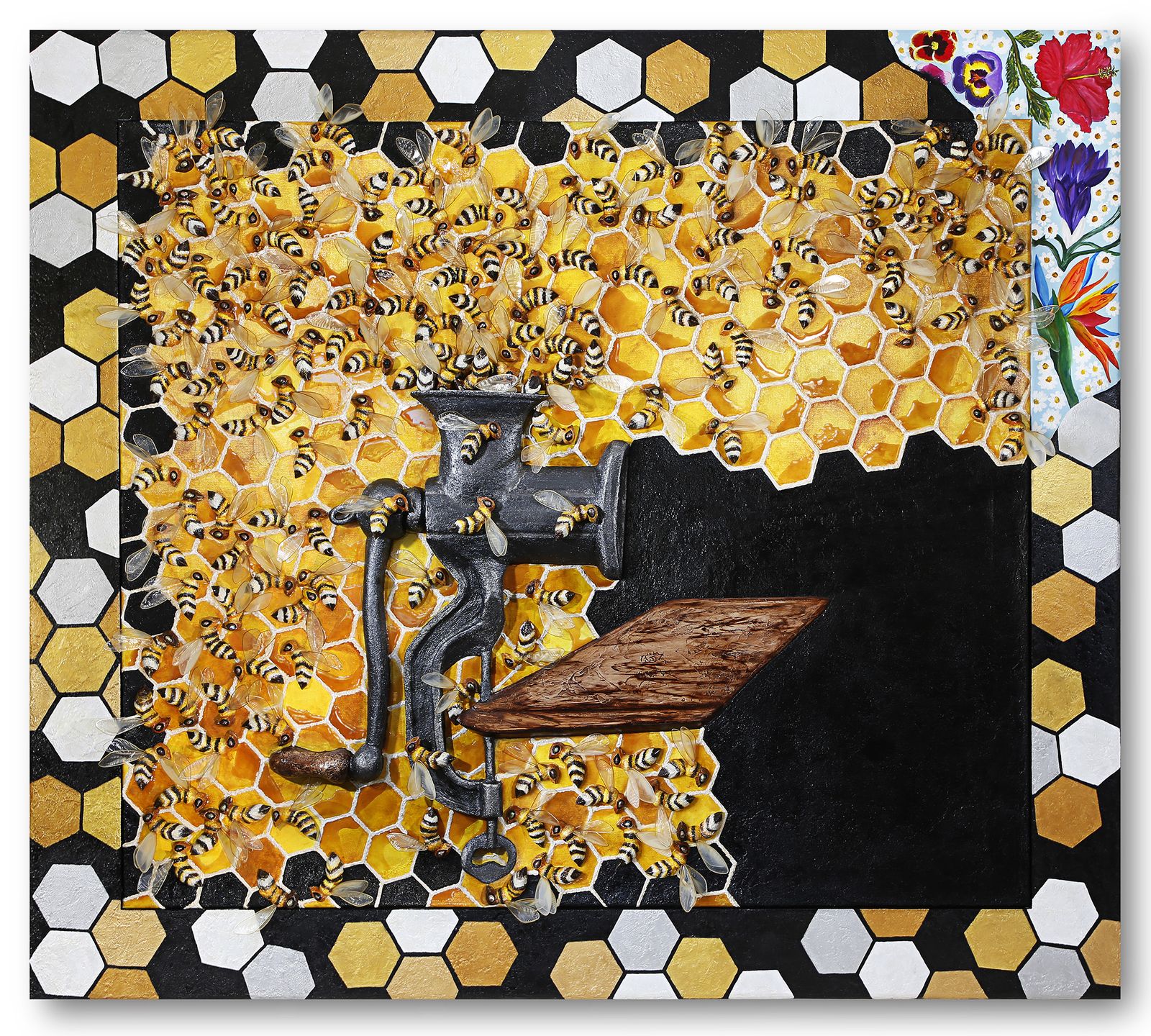 Fragment: Bees — Dayamí Hayek